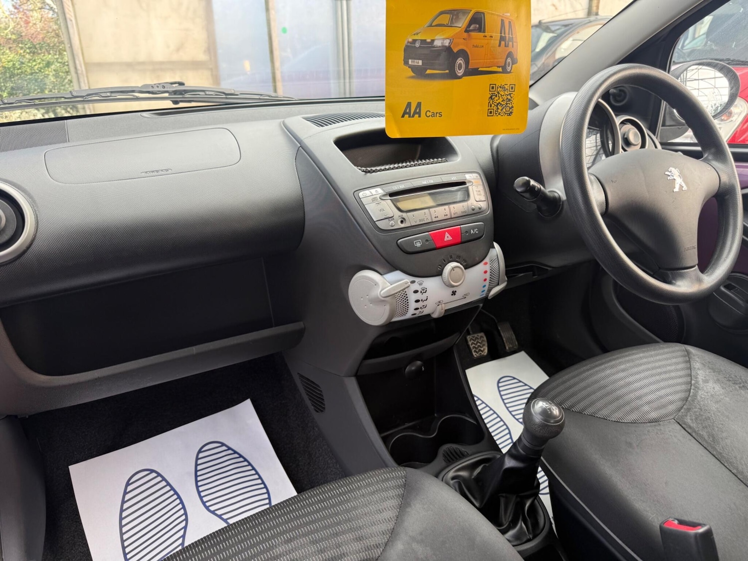 Used Peugeot 107 2012 for sale - 76573011: Photo 29