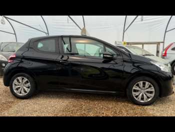 Used Peugeot 208 2015 for sale - 75041069: Photo