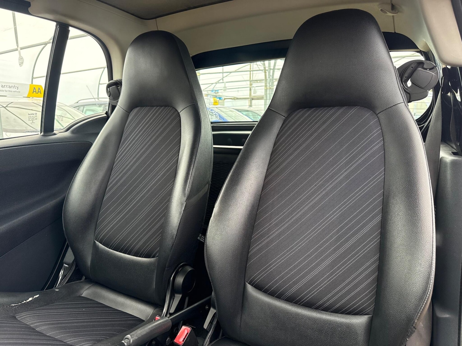 Used smart fortwo 2013 for sale - 76472688: Photo 19