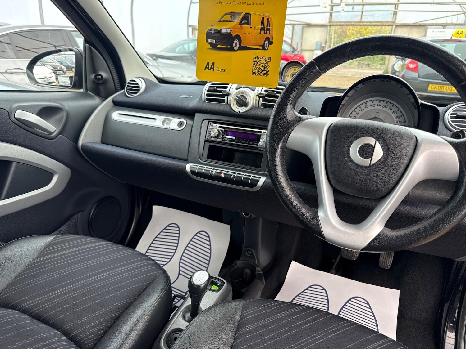 Used smart fortwo 2013 for sale - 76472688: Photo 43