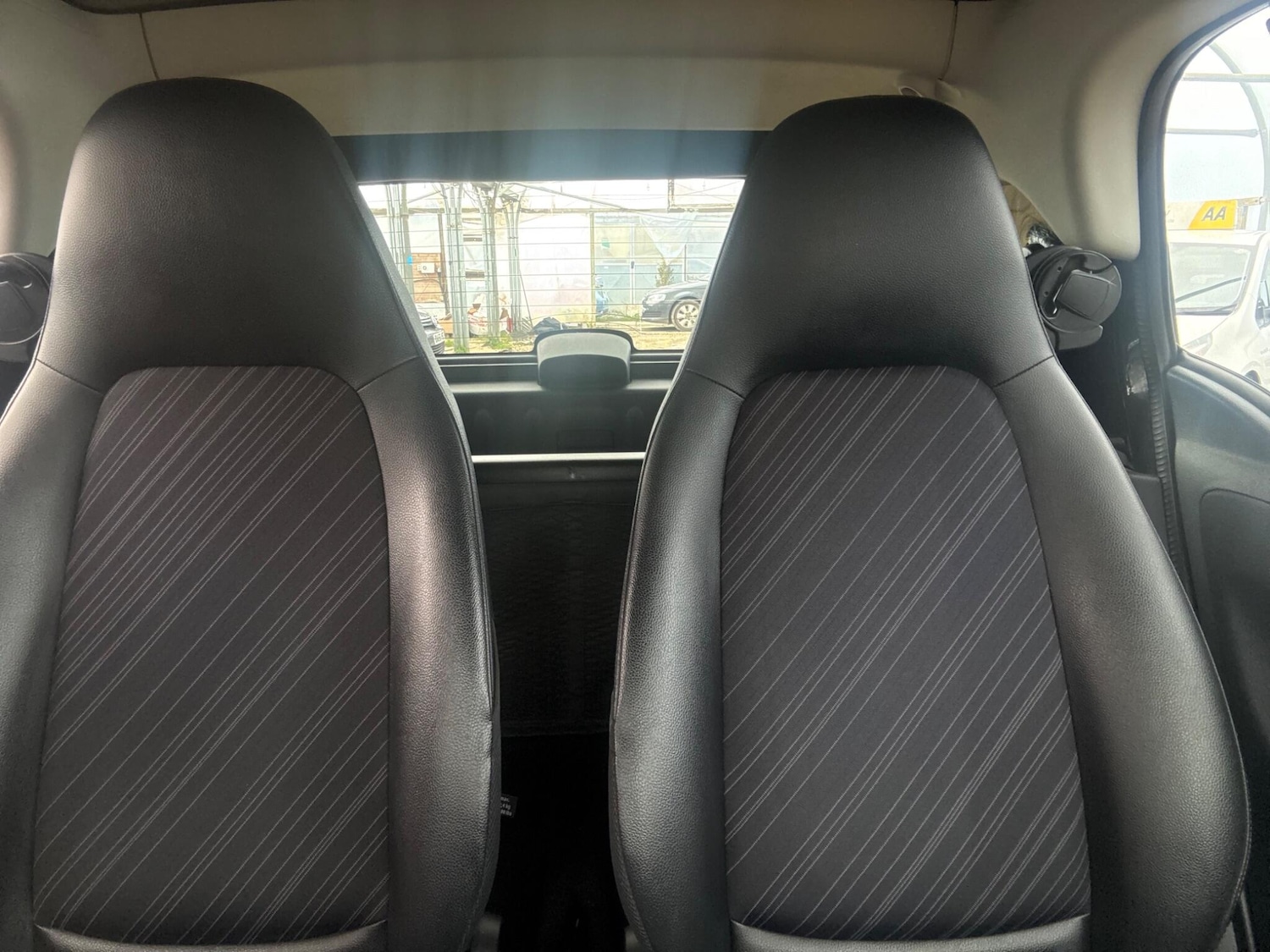 Used smart fortwo 2013 for sale - 76472688: Photo 48