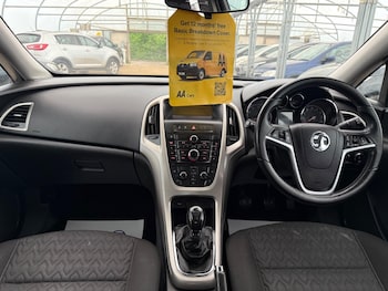 Used Vauxhall Astra 2013 for sale - 78517563: Photo