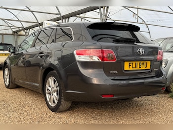Used Toyota Avensis 2011 for sale - 79121787: Photo