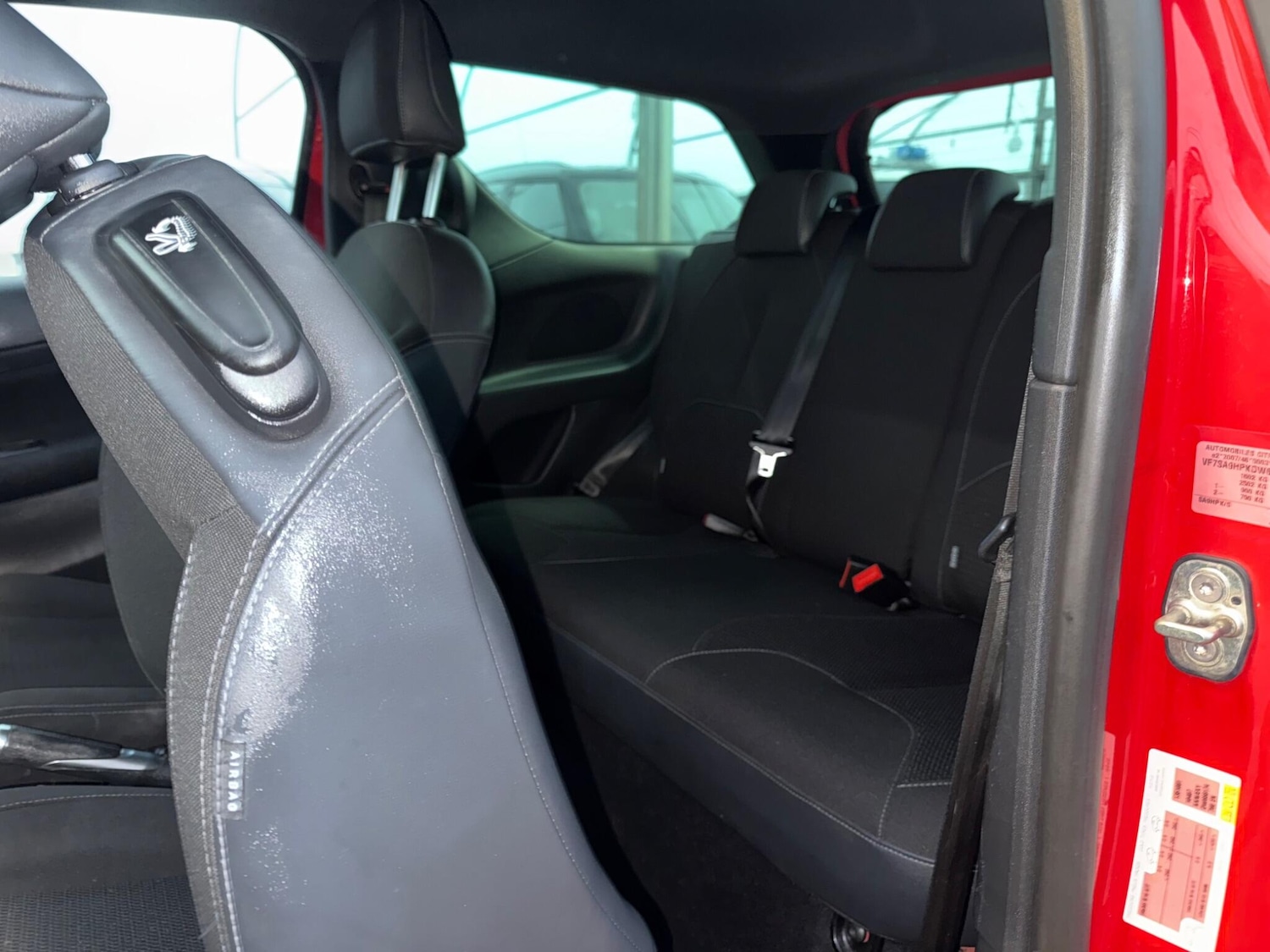 Used Citroen DS3 2014 for sale - 77163446: Photo 23