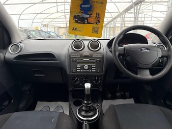 Used Ford Fiesta 2006 for sale - 76855992: Photo