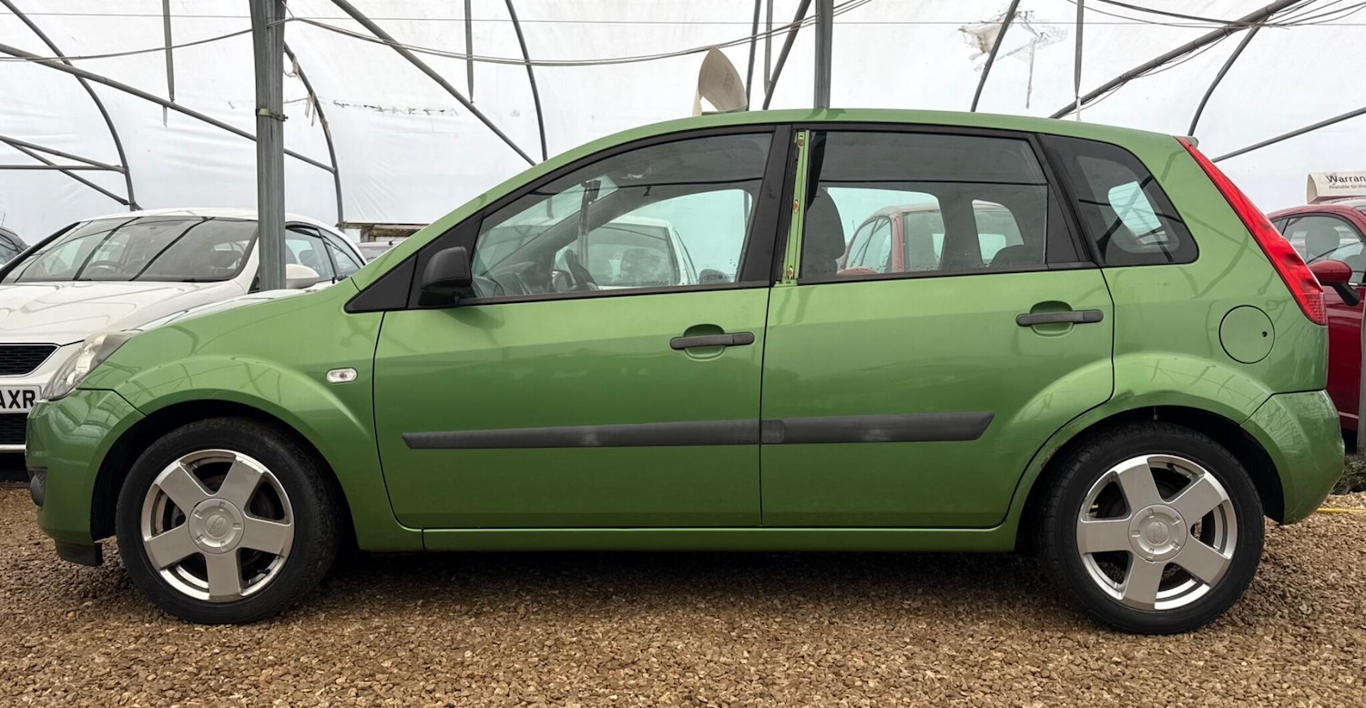 Used Ford Fiesta 2006 for sale - 76855992: Photo 7