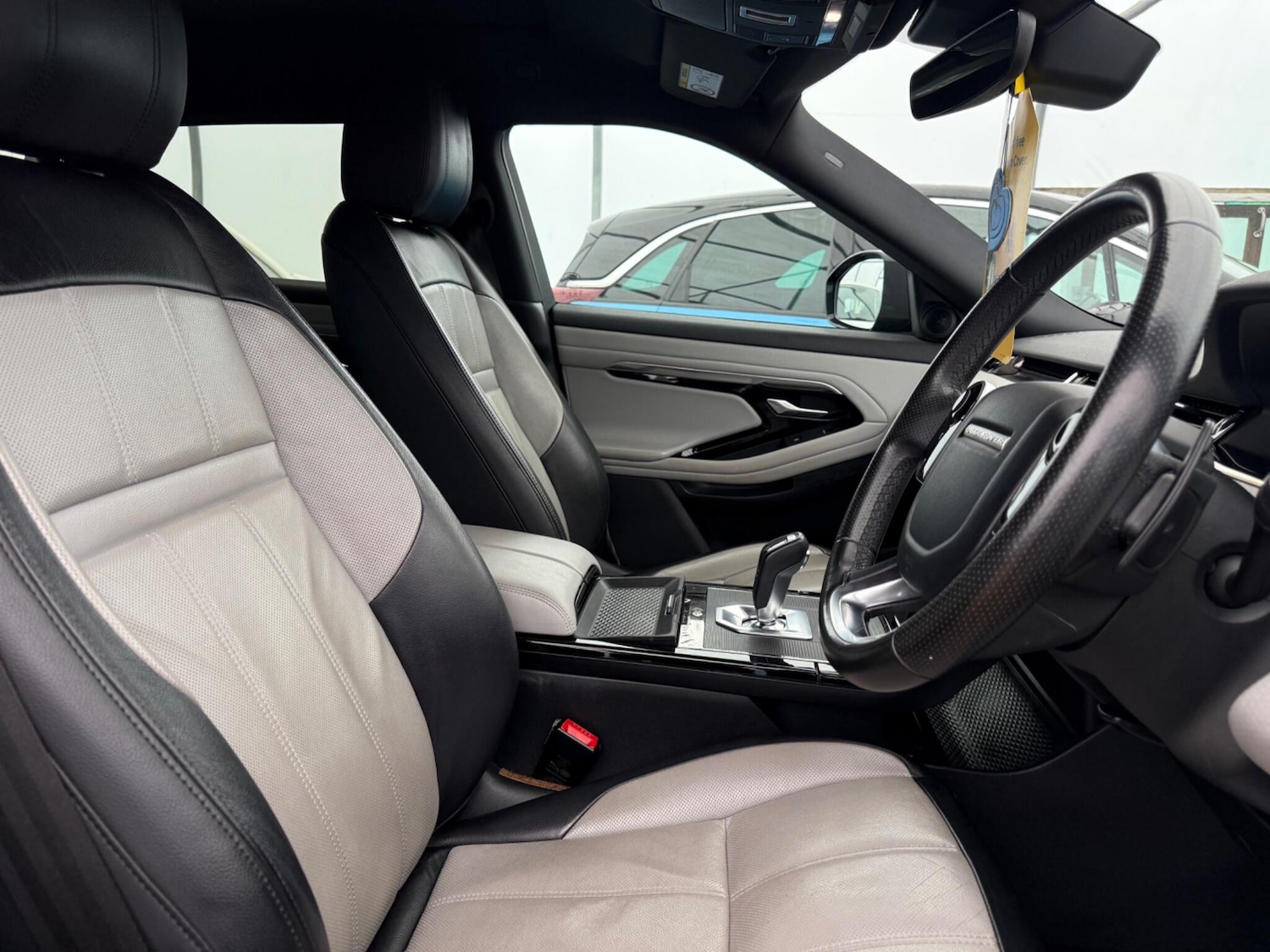 Used Land Rover Range Rover Evoque 2019 for sale - 76912707: Photo 51