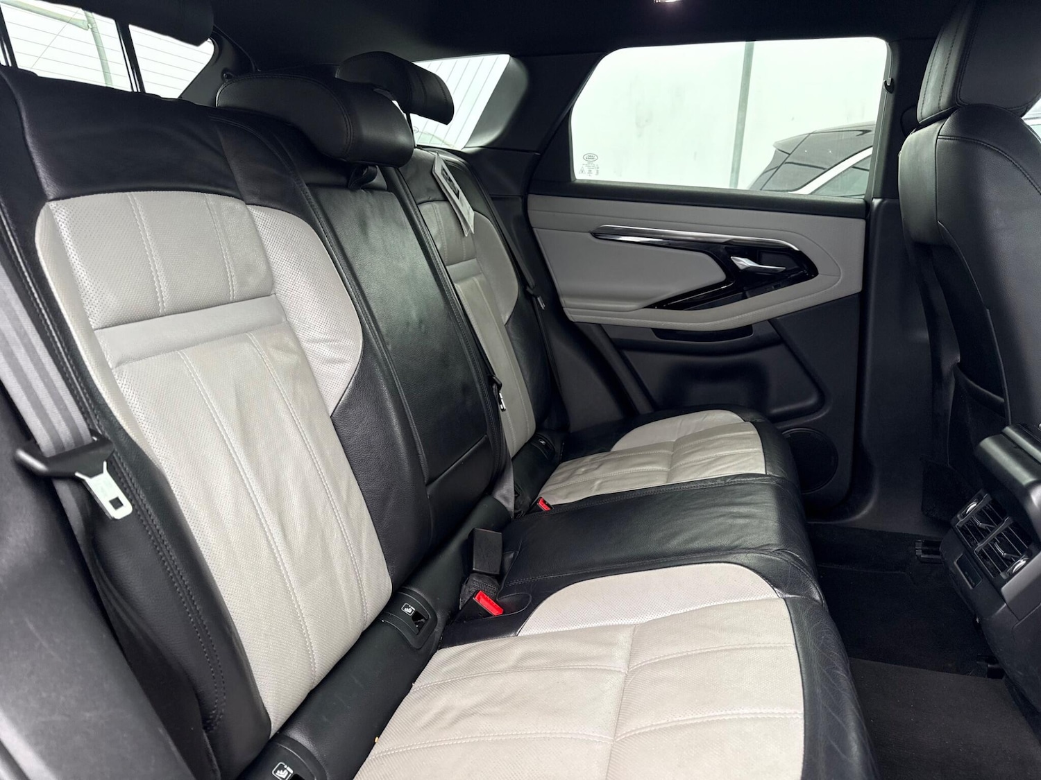 Used Land Rover Range Rover Evoque 2019 for sale - 76912707: Photo 56