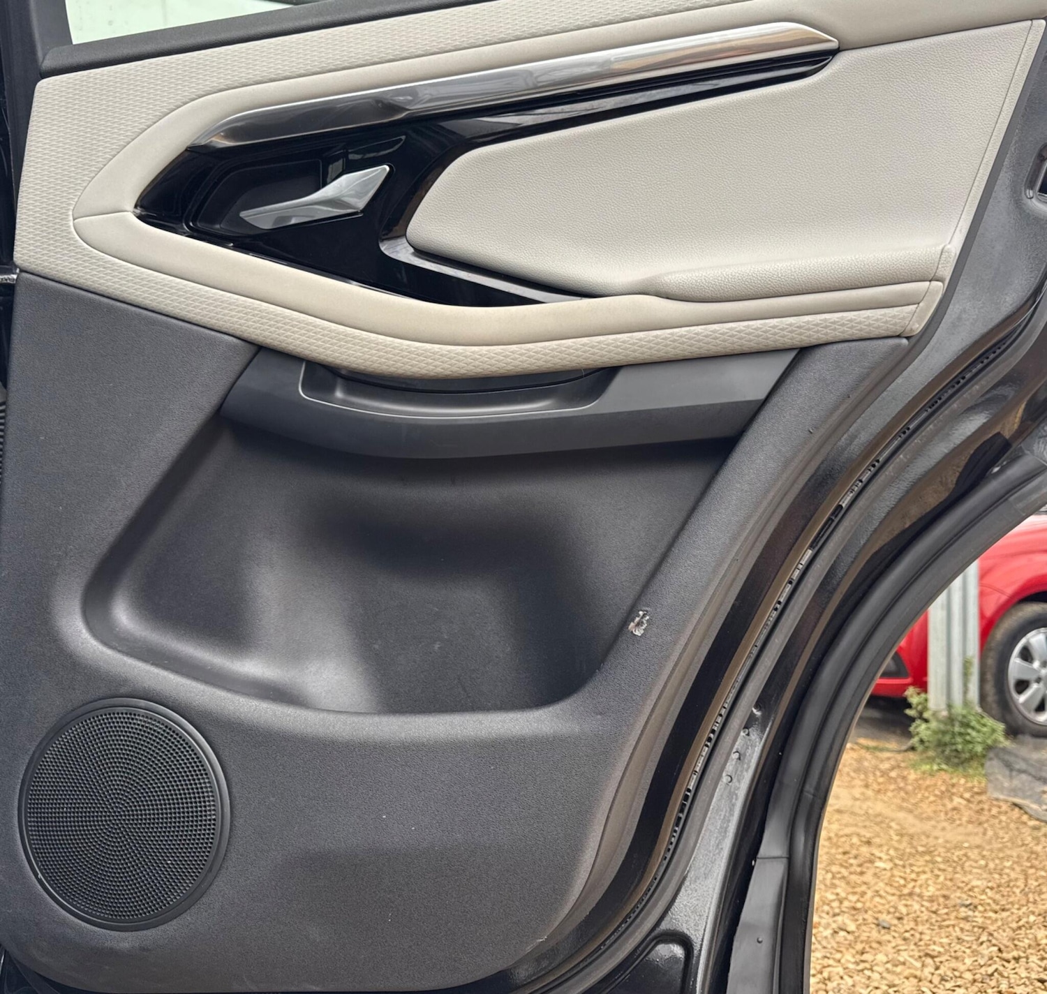 Used Land Rover Range Rover Evoque 2019 for sale - 76912707: Photo 77