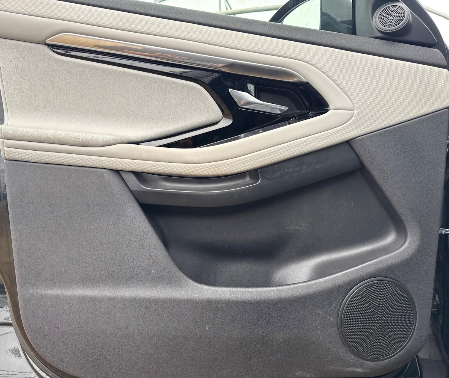 Used Land Rover Range Rover Evoque 2019 for sale - 76912707: Photo 78