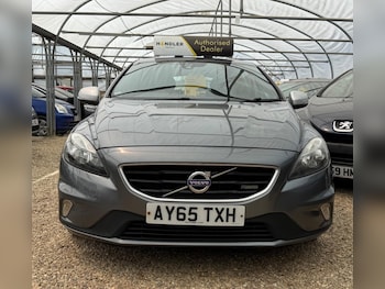 Used Volvo V40 2016 for sale - 79169526: Photo