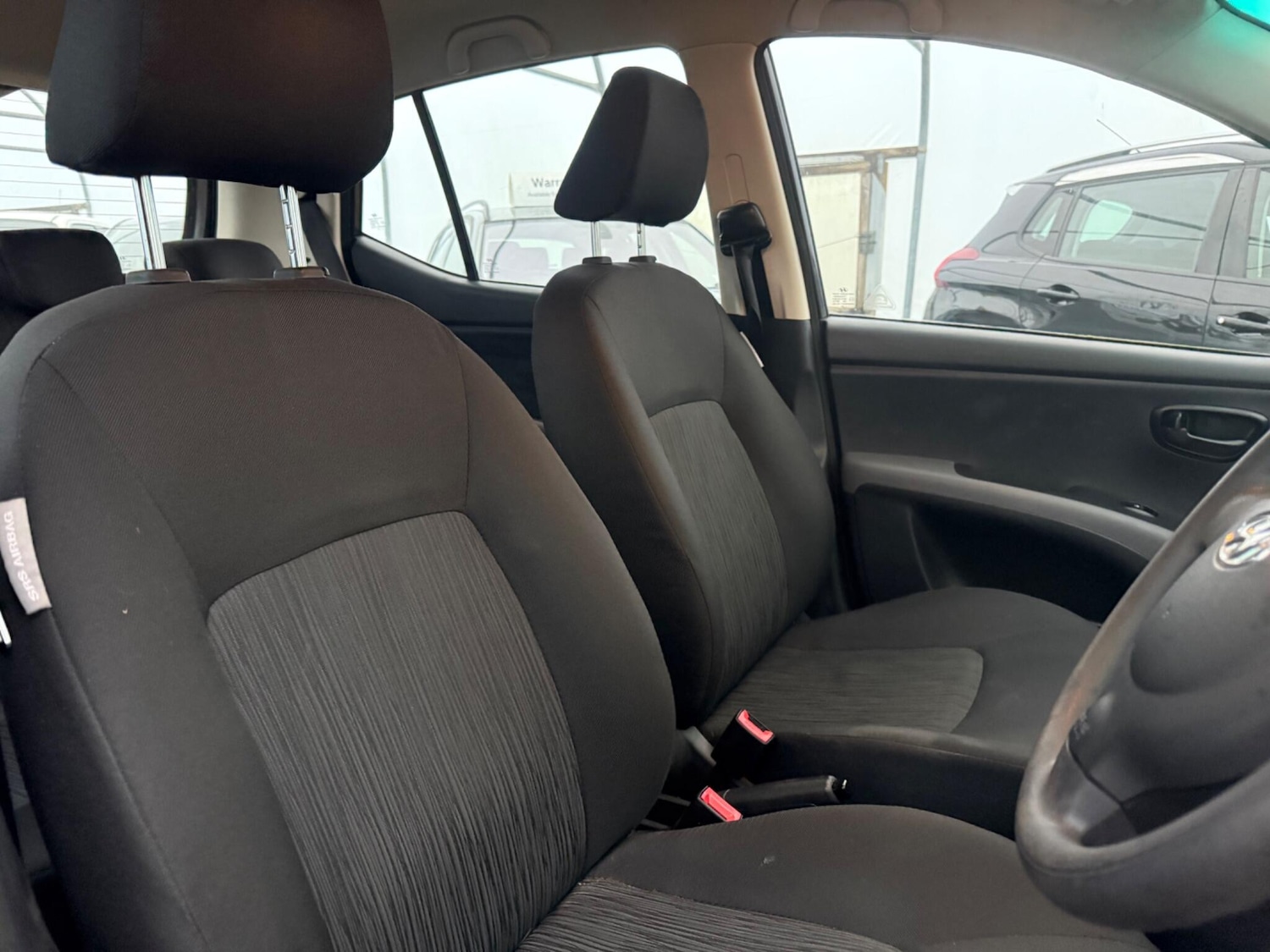 Used Hyundai i10 for sale - 77426062: Photo 39