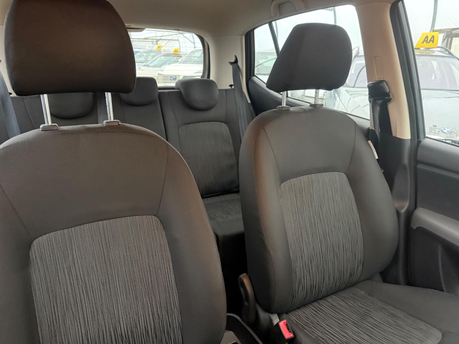 Used Hyundai i10 for sale - 77426062: Photo 40