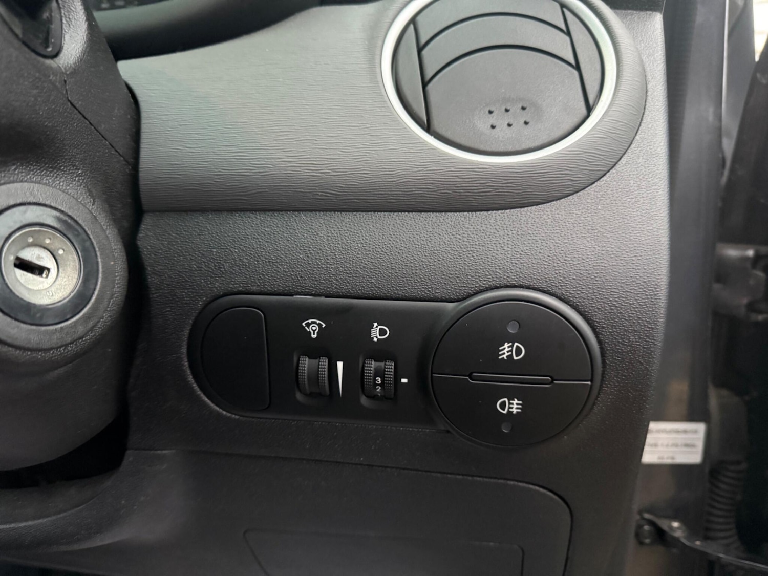 Used Hyundai i10 for sale - 77426062: Photo 51