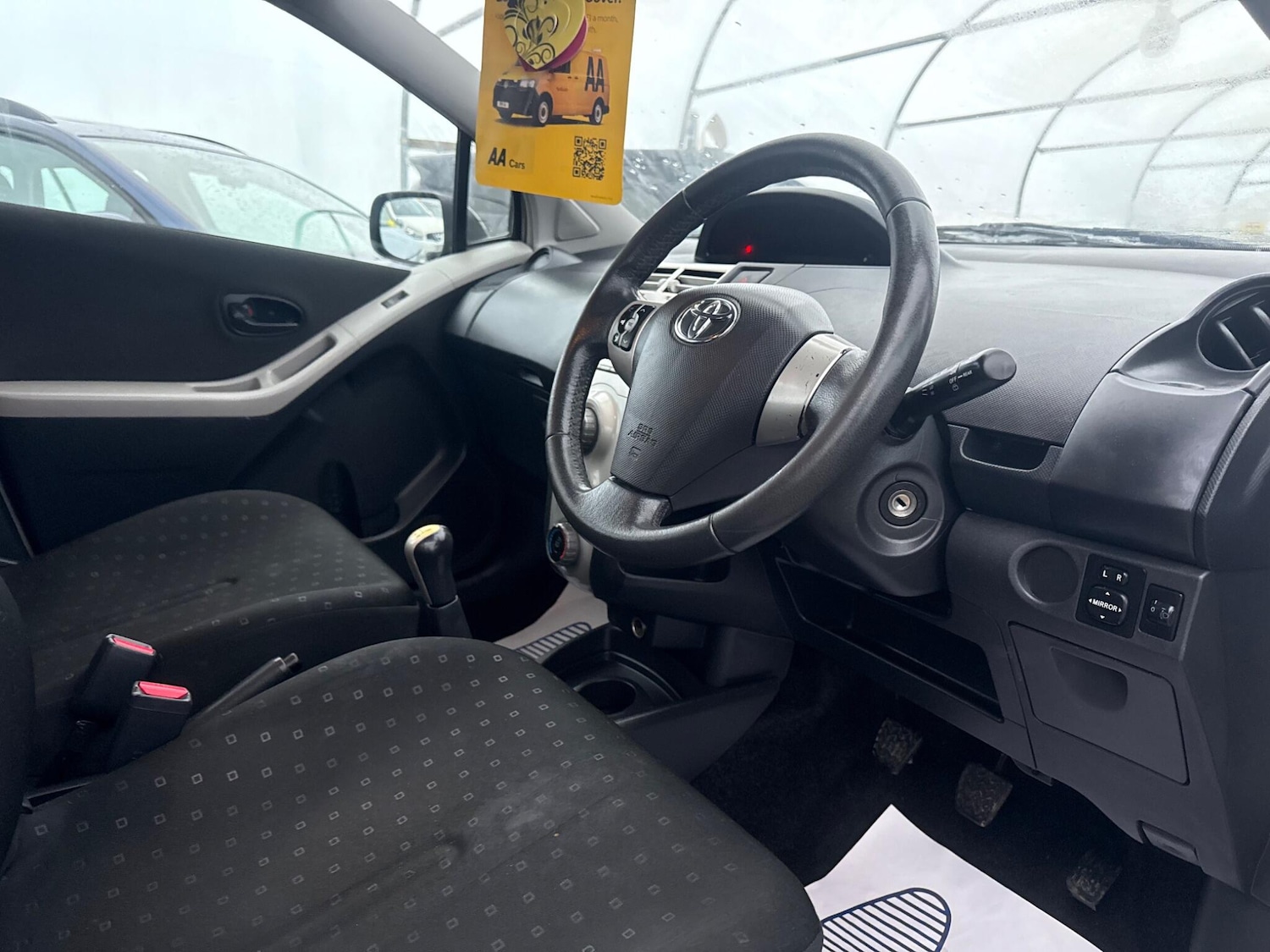 Used Toyota Yaris 2008 for sale - 76855629: Photo 12