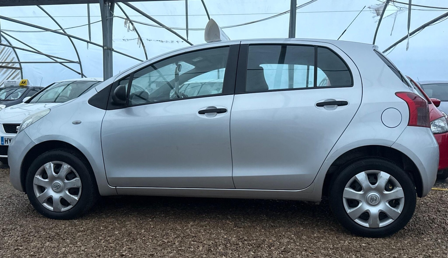 Used Toyota Yaris 2008 for sale - 76855629: Photo 45