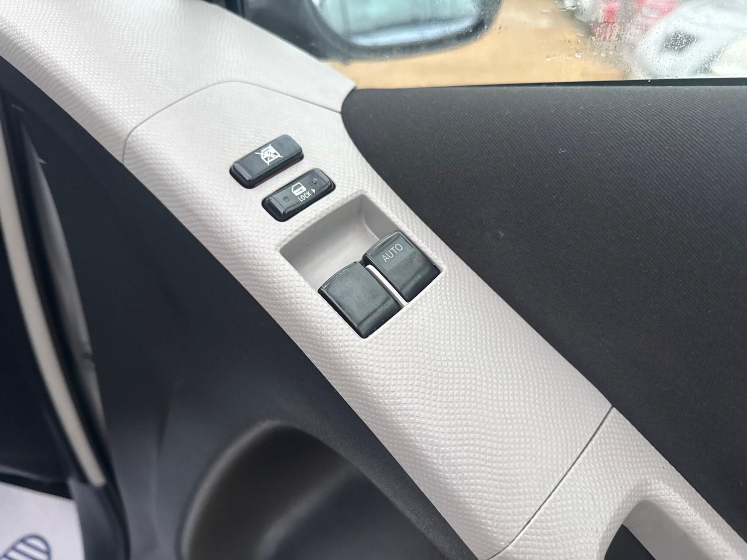 Used Toyota Yaris 2008 for sale - 76855629: Photo 77