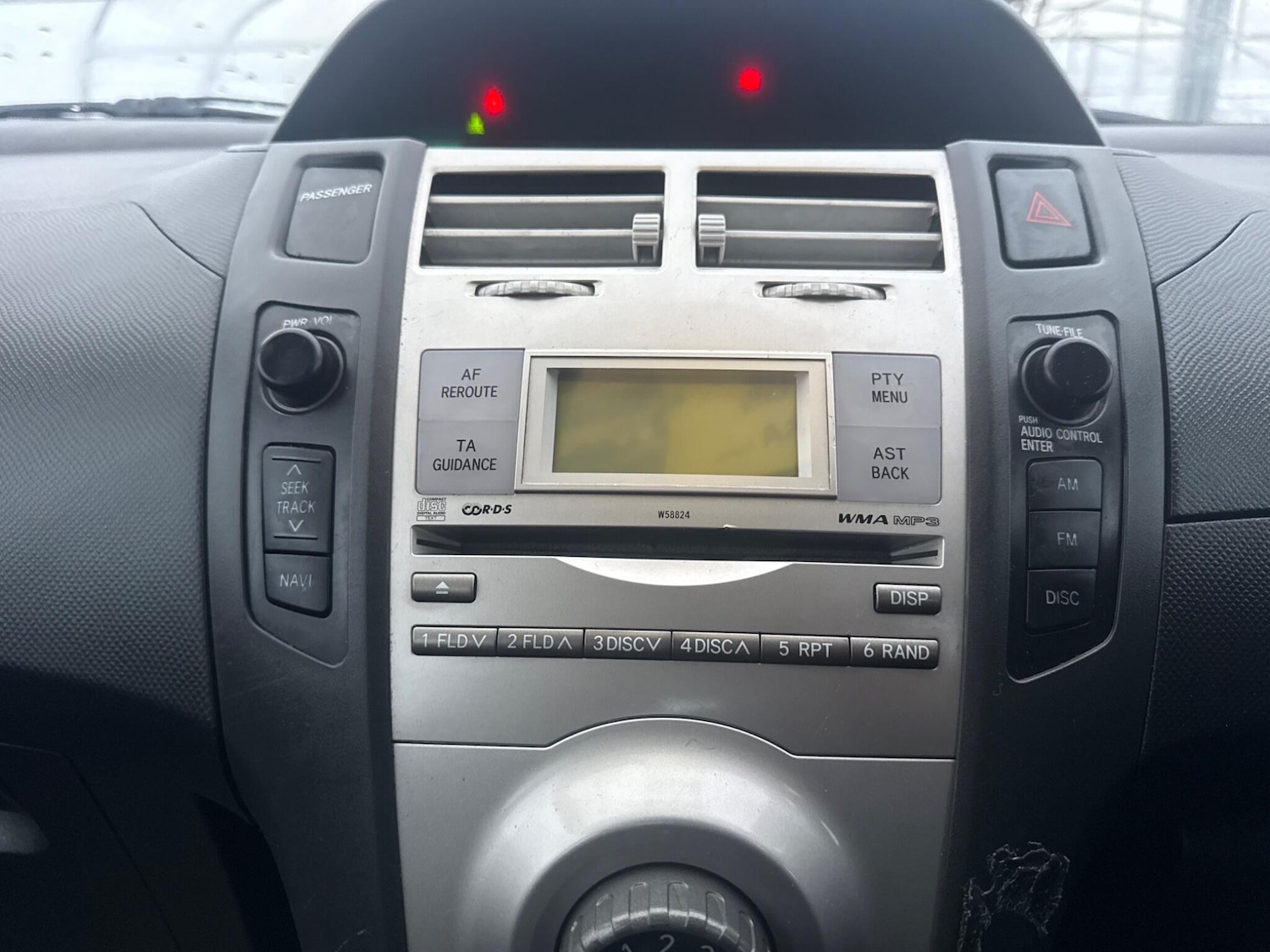 Used Toyota Yaris 2008 for sale - 76855629: Photo 81