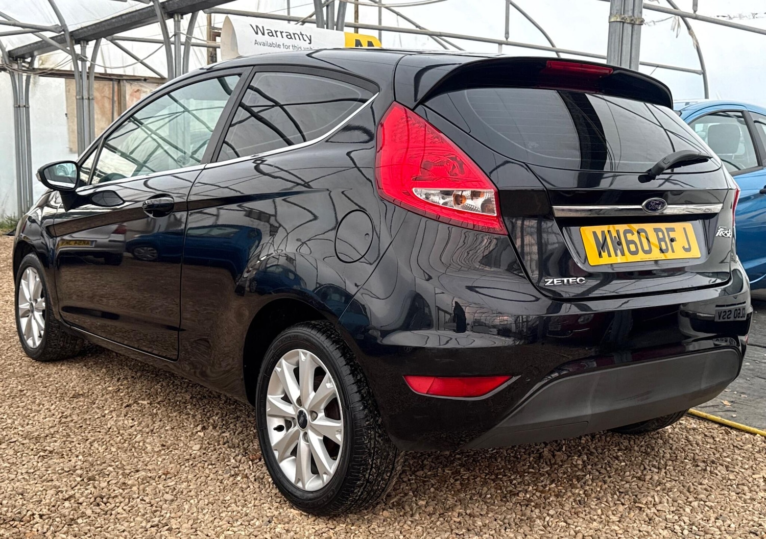 Used Ford Fiesta 2010 for sale - 76613124: Photo 2