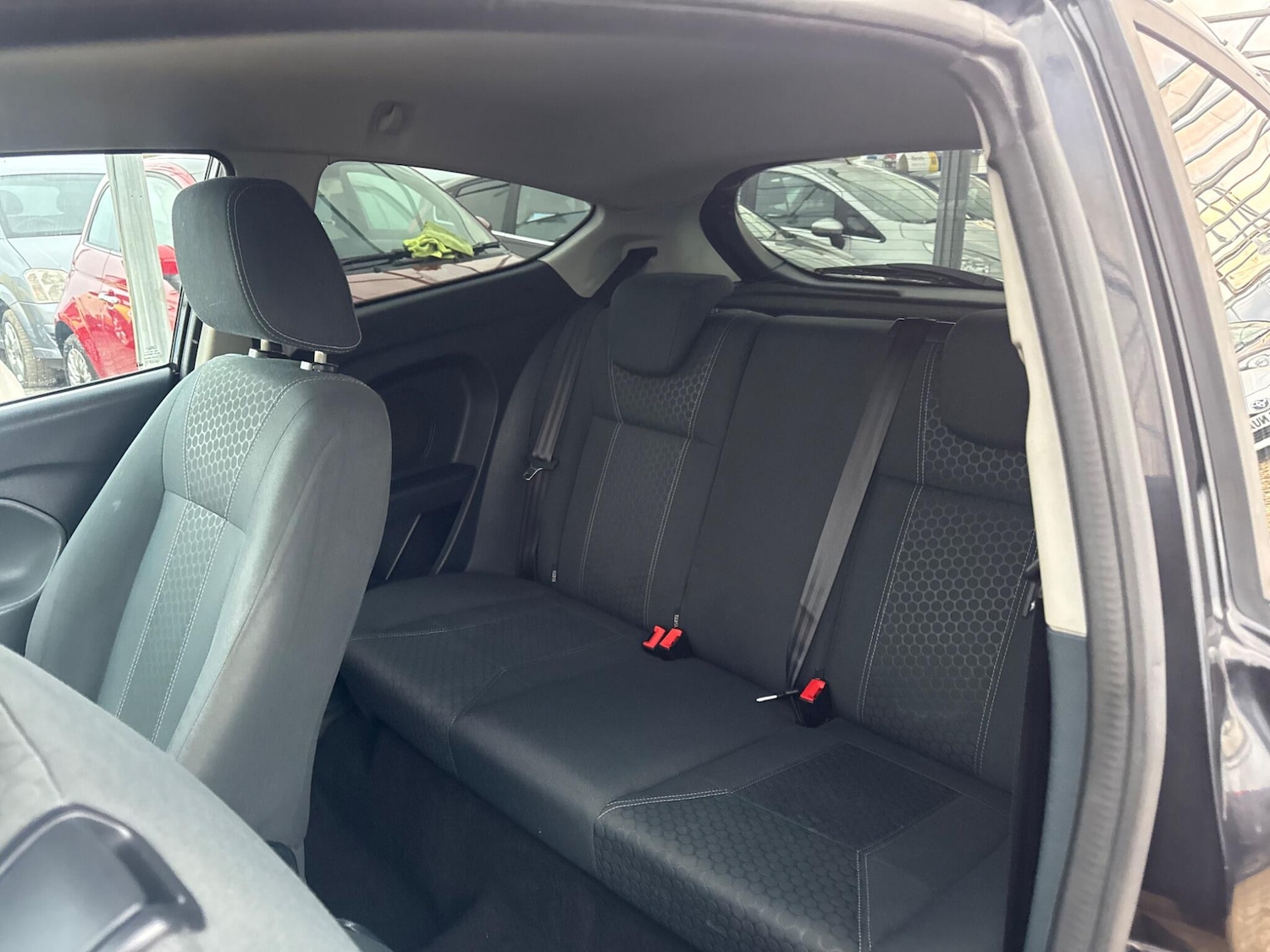 Used Ford Fiesta 2010 for sale - 76613124: Photo 22