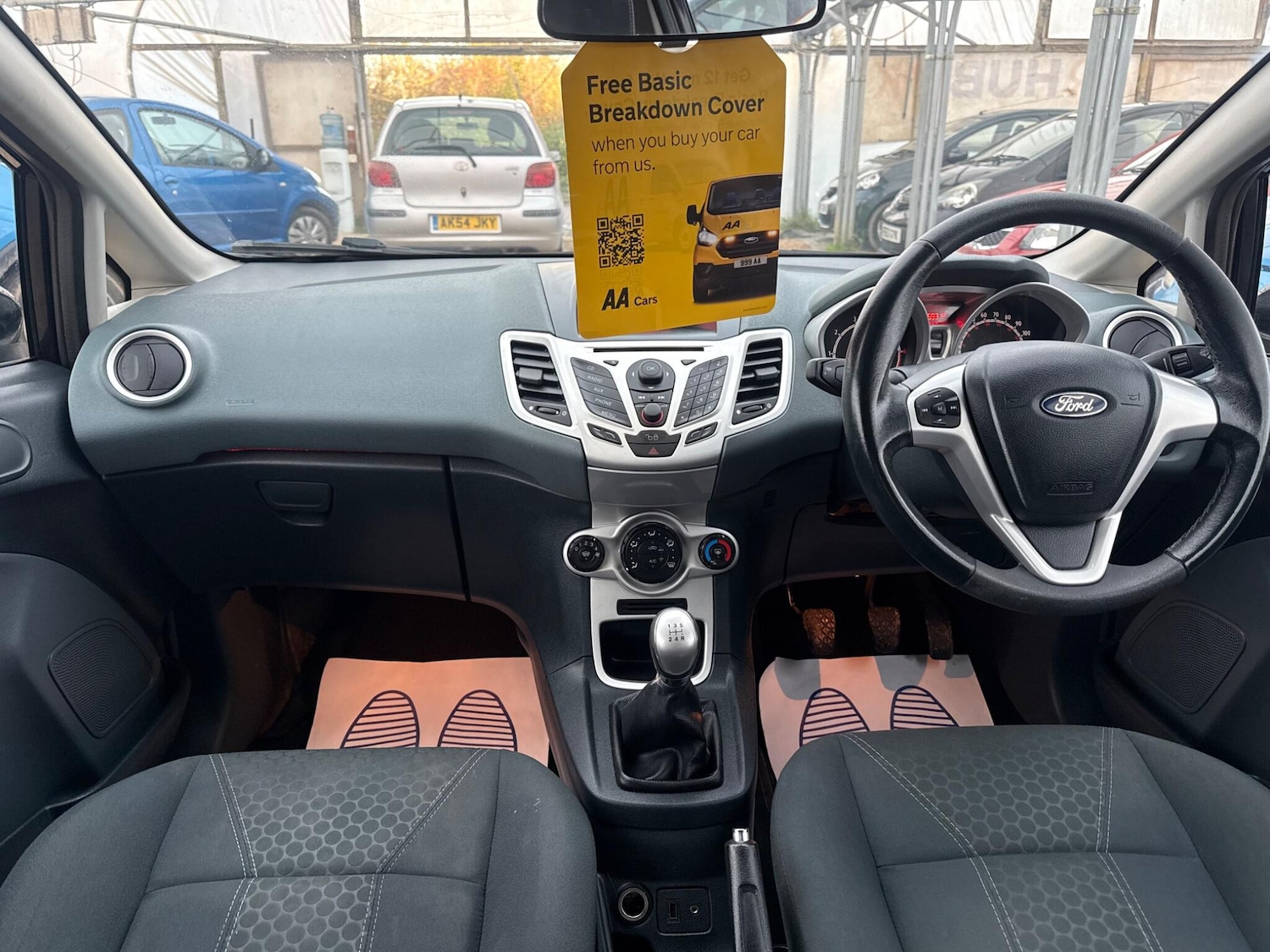 Used Ford Fiesta 2010 for sale - 76613124: Photo 3