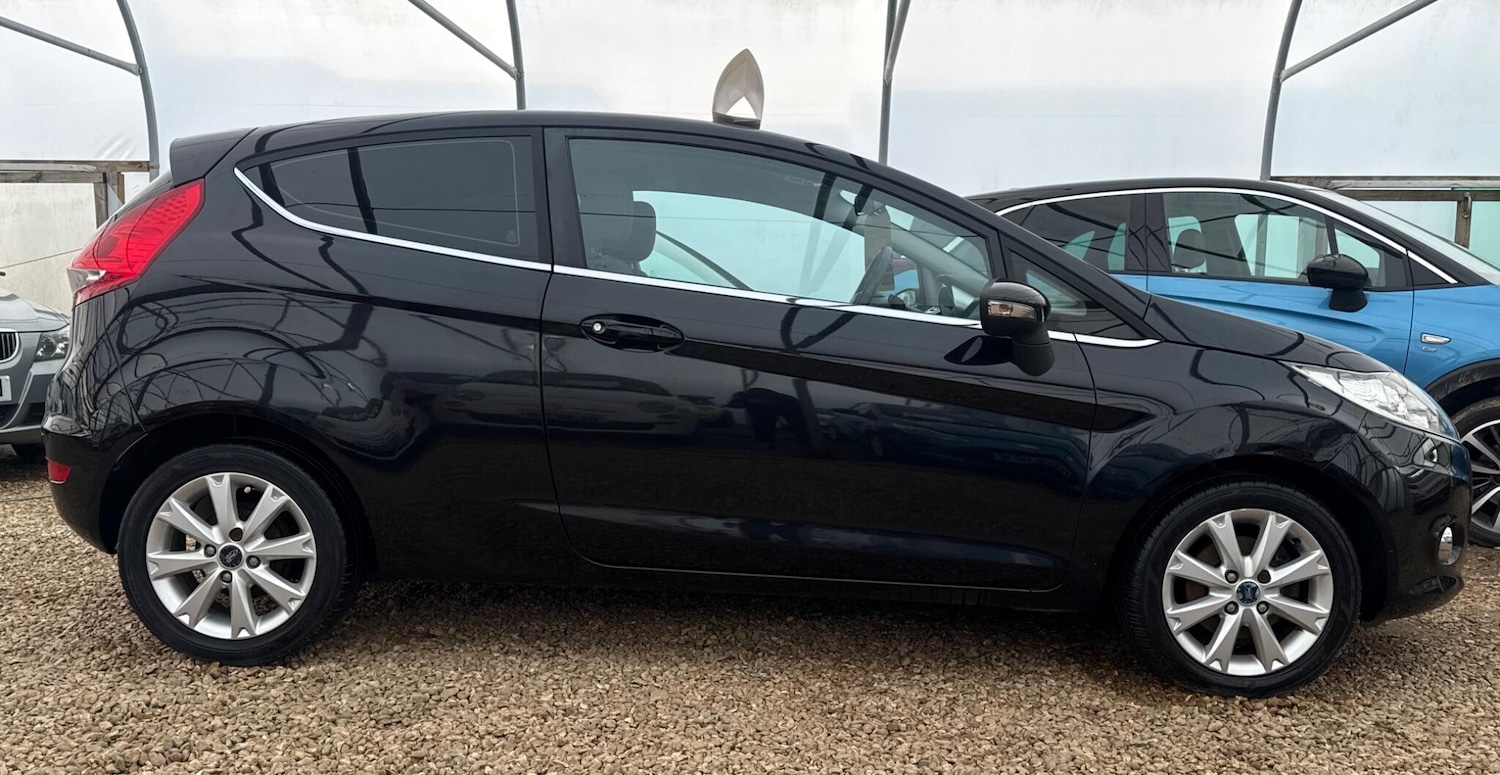 Used Ford Fiesta 2010 for sale - 76613124: Photo 5