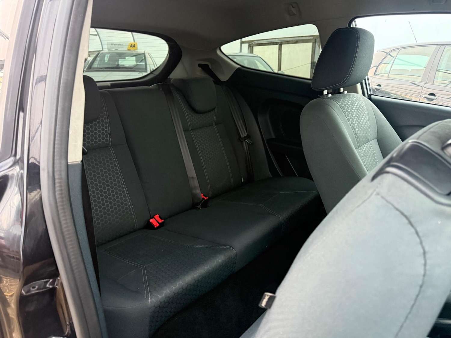 Used Ford Fiesta 2010 for sale - 76613124: Photo 52