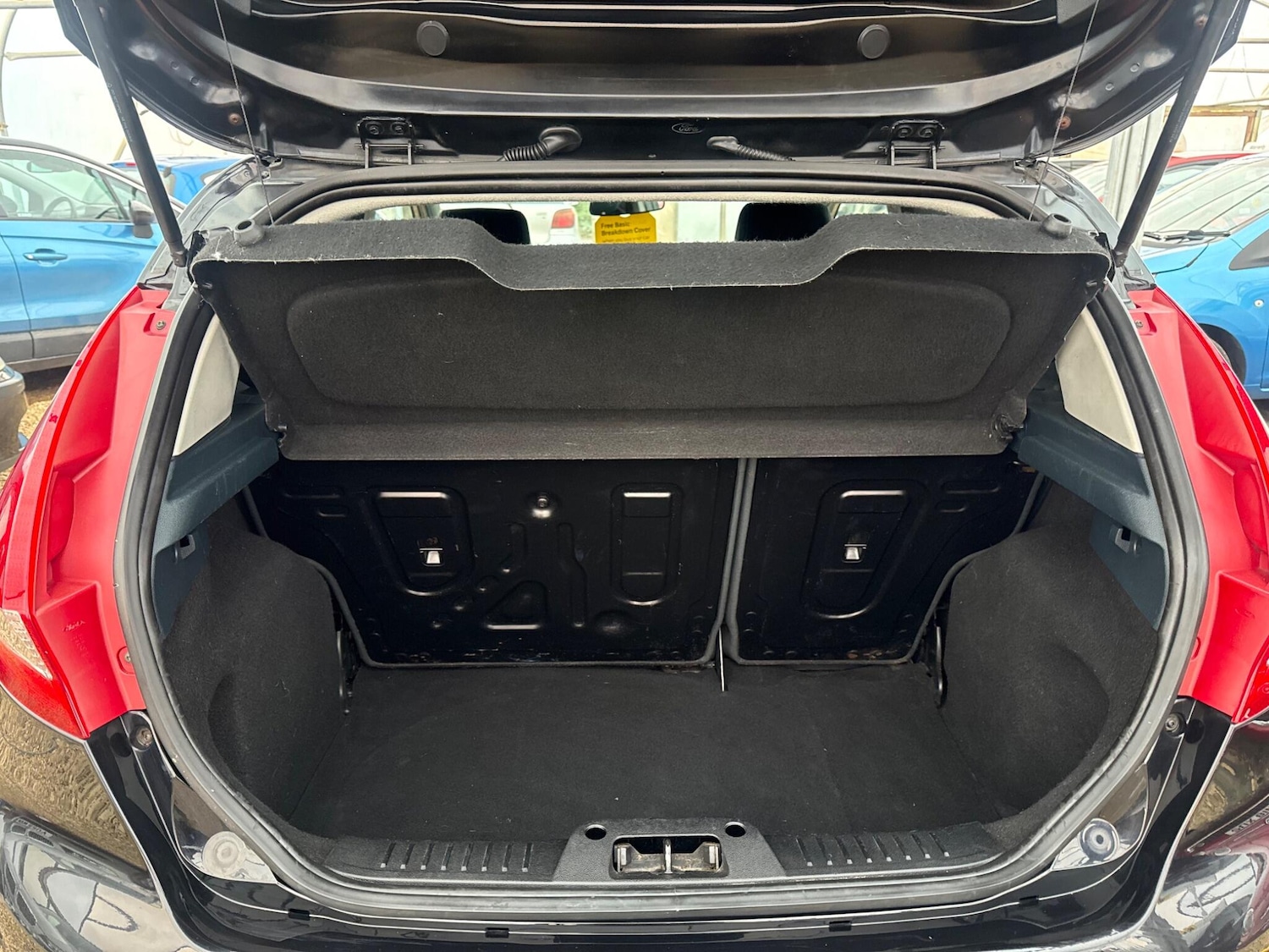 Used Ford Fiesta 2010 for sale - 76613124: Photo 55