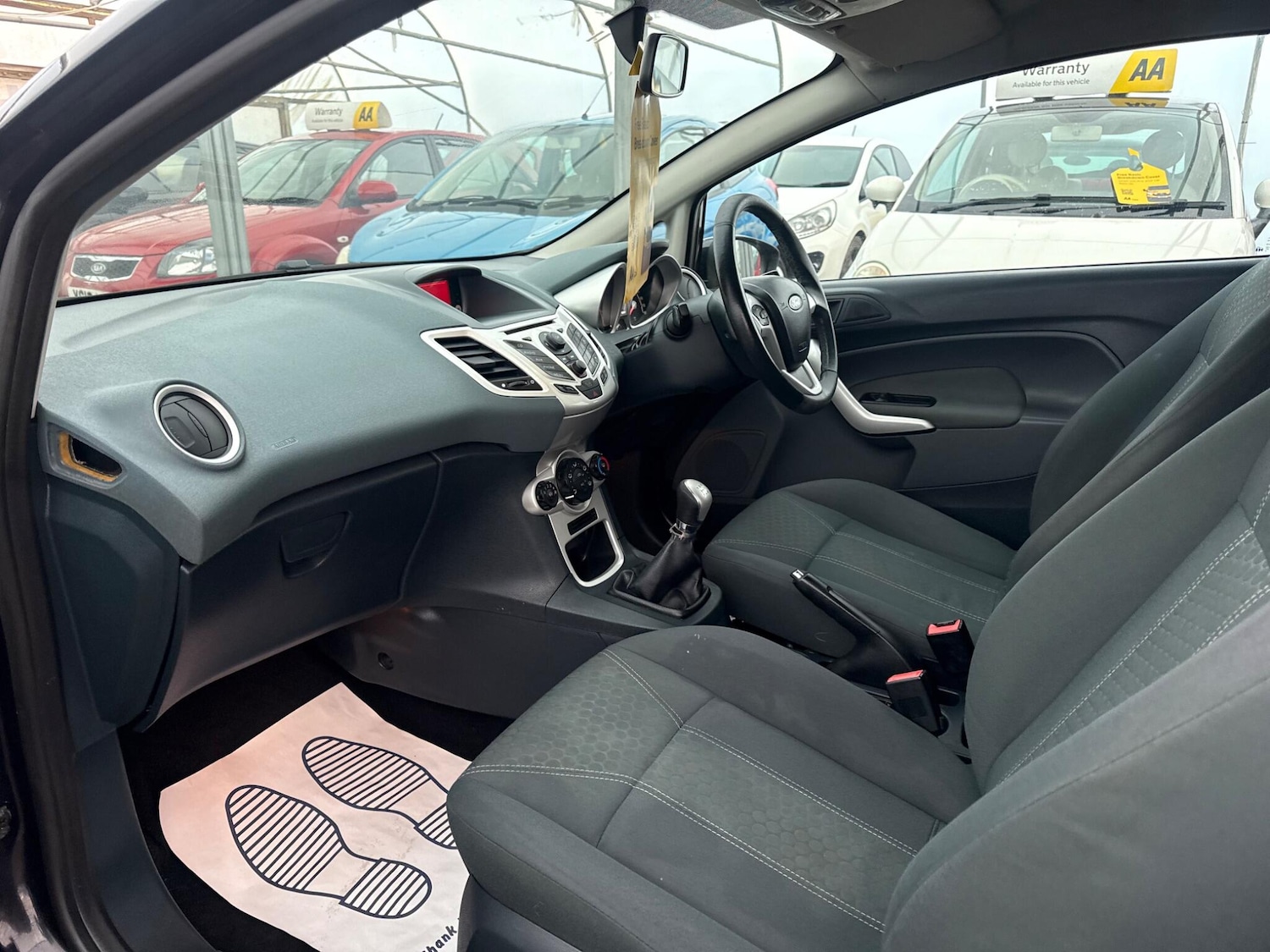 Used Ford Fiesta 2010 for sale - 76613124: Photo 64