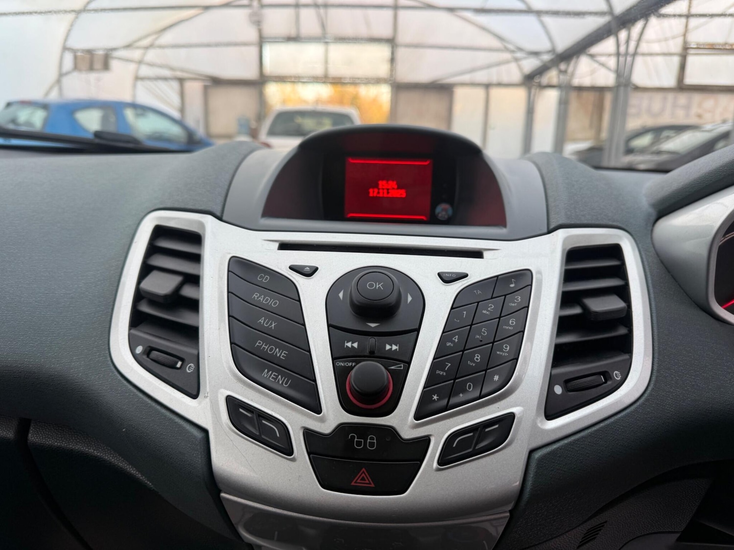 Used Ford Fiesta 2010 for sale - 76613124: Photo 67