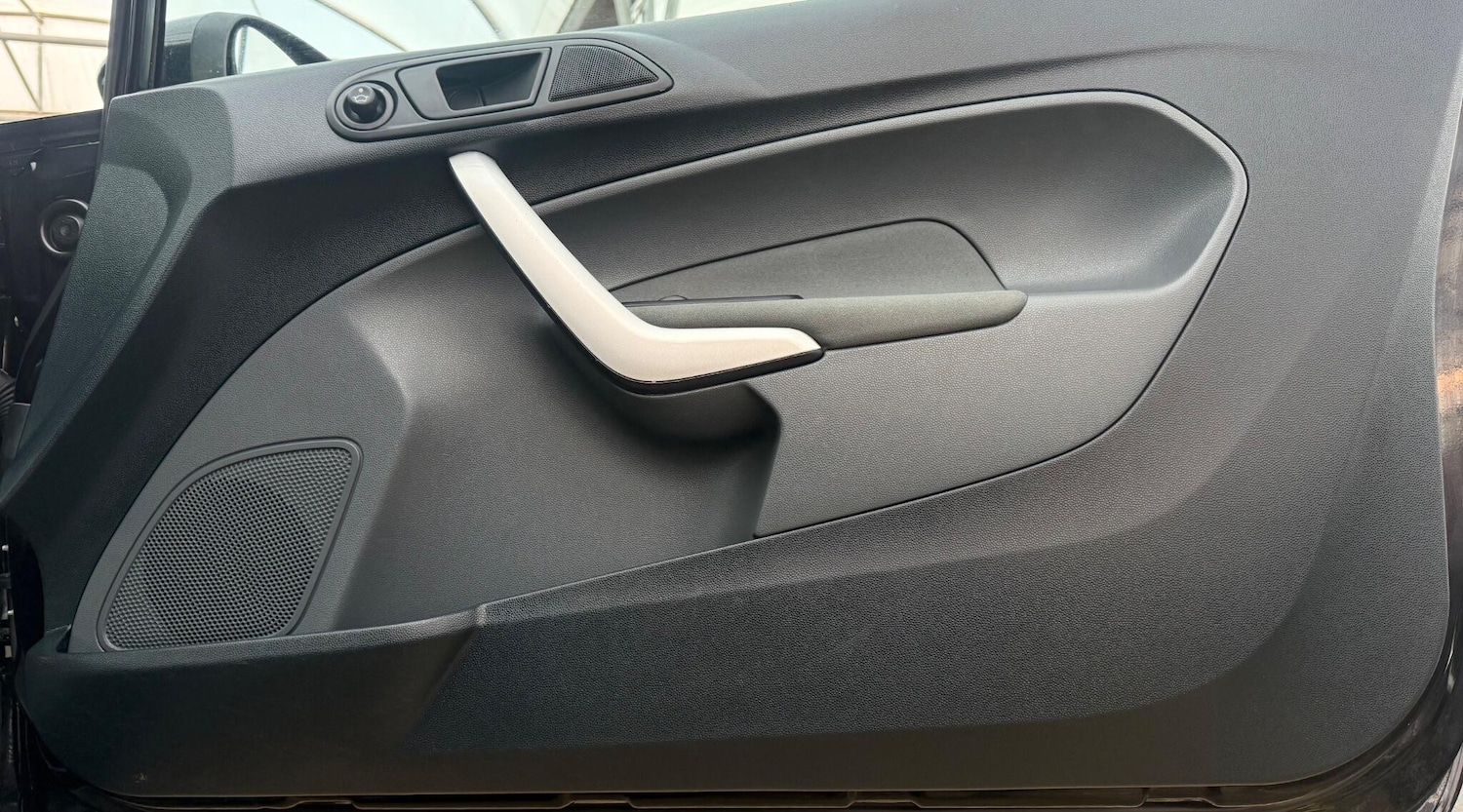 Used Ford Fiesta 2010 for sale - 76613124: Photo 72