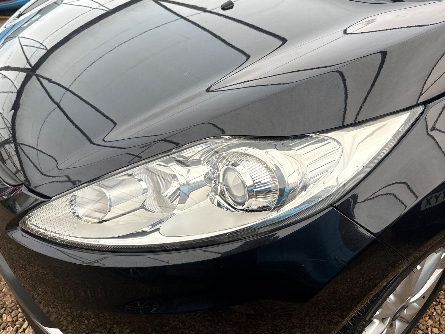 Used Ford Fiesta 2010 for sale - 76613124: Photo 75