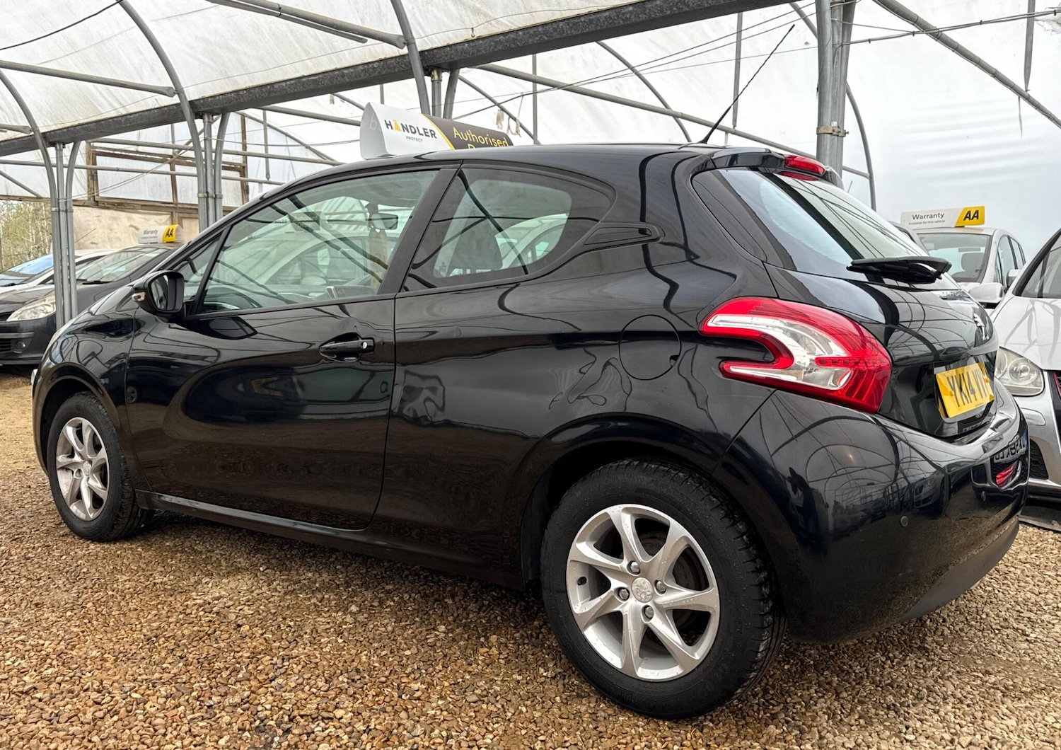 Used Peugeot 208 for sale - 78127399: Photo 11