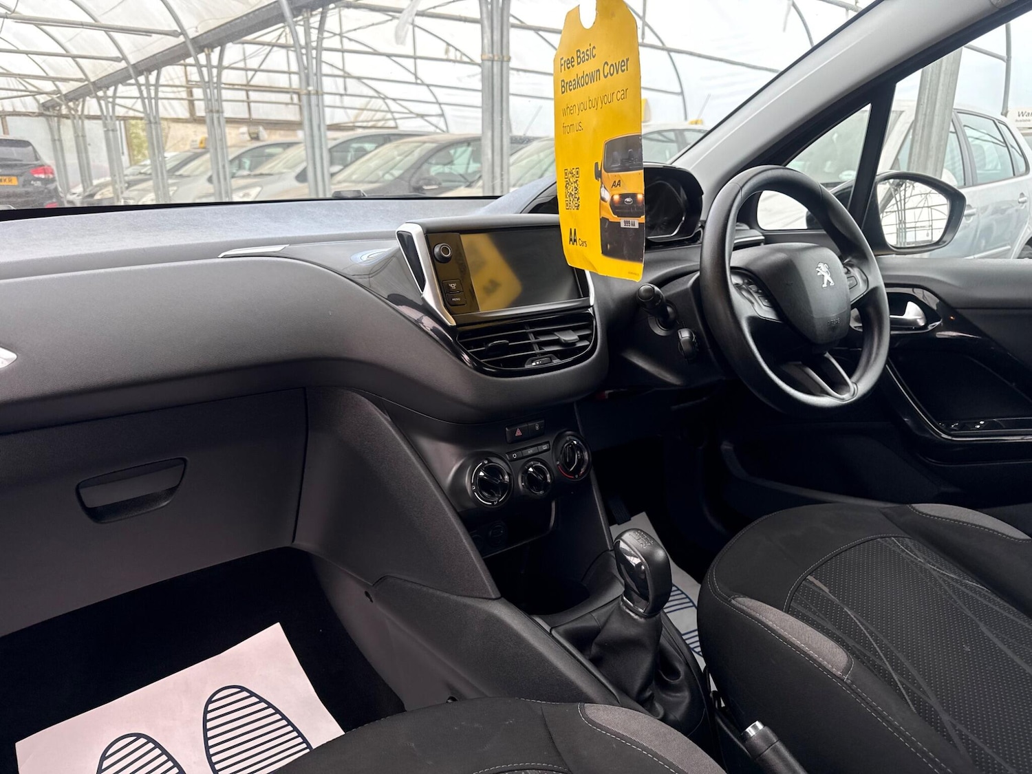 Used Peugeot 208 for sale - 78127399: Photo 31