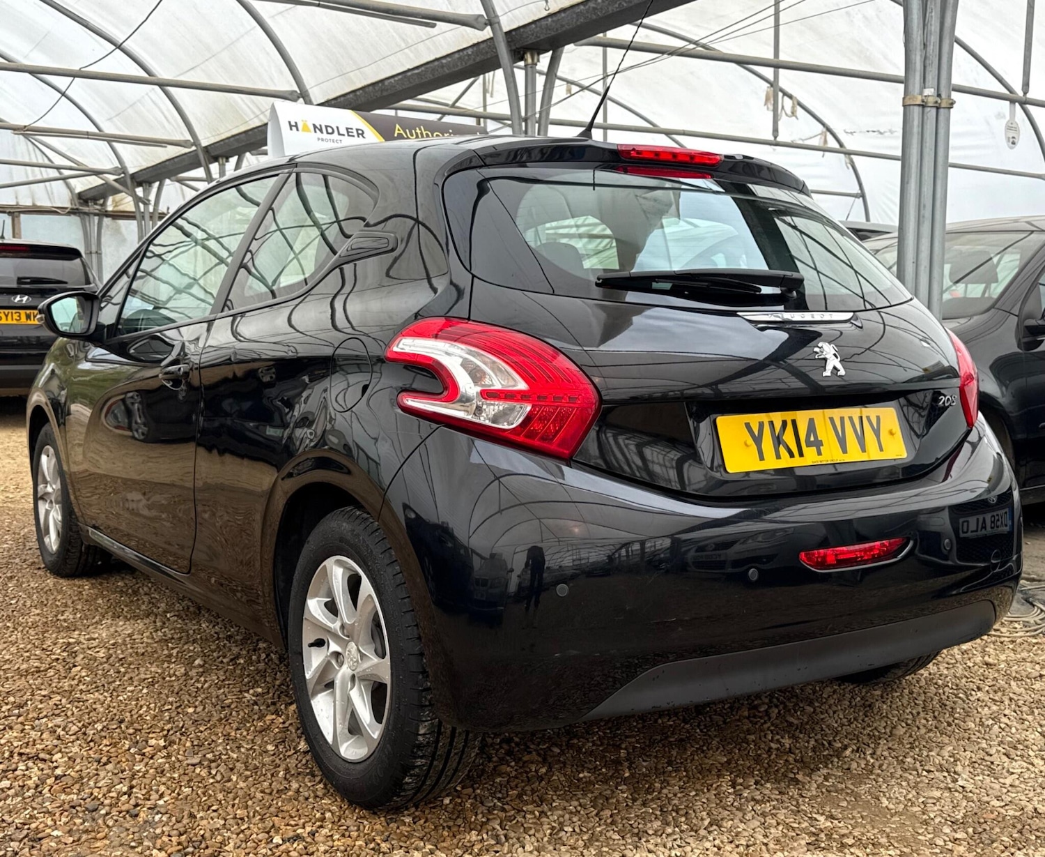 Used Peugeot 208 for sale - 78127399: Photo 38
