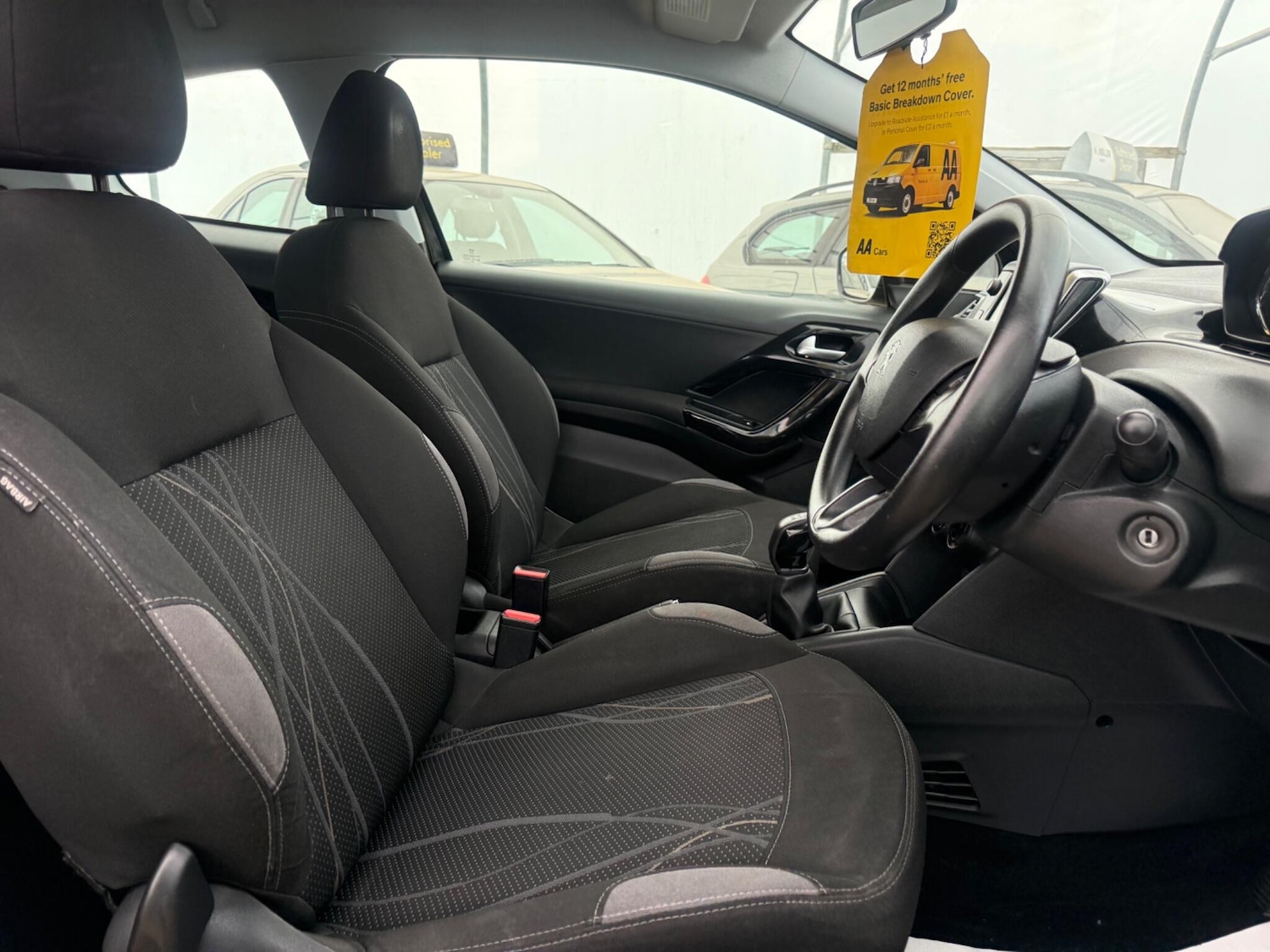 Used Peugeot 208 for sale - 78127399: Photo 47