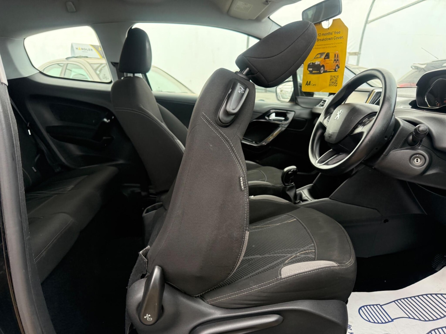 Used Peugeot 208 for sale - 78127399: Photo 49