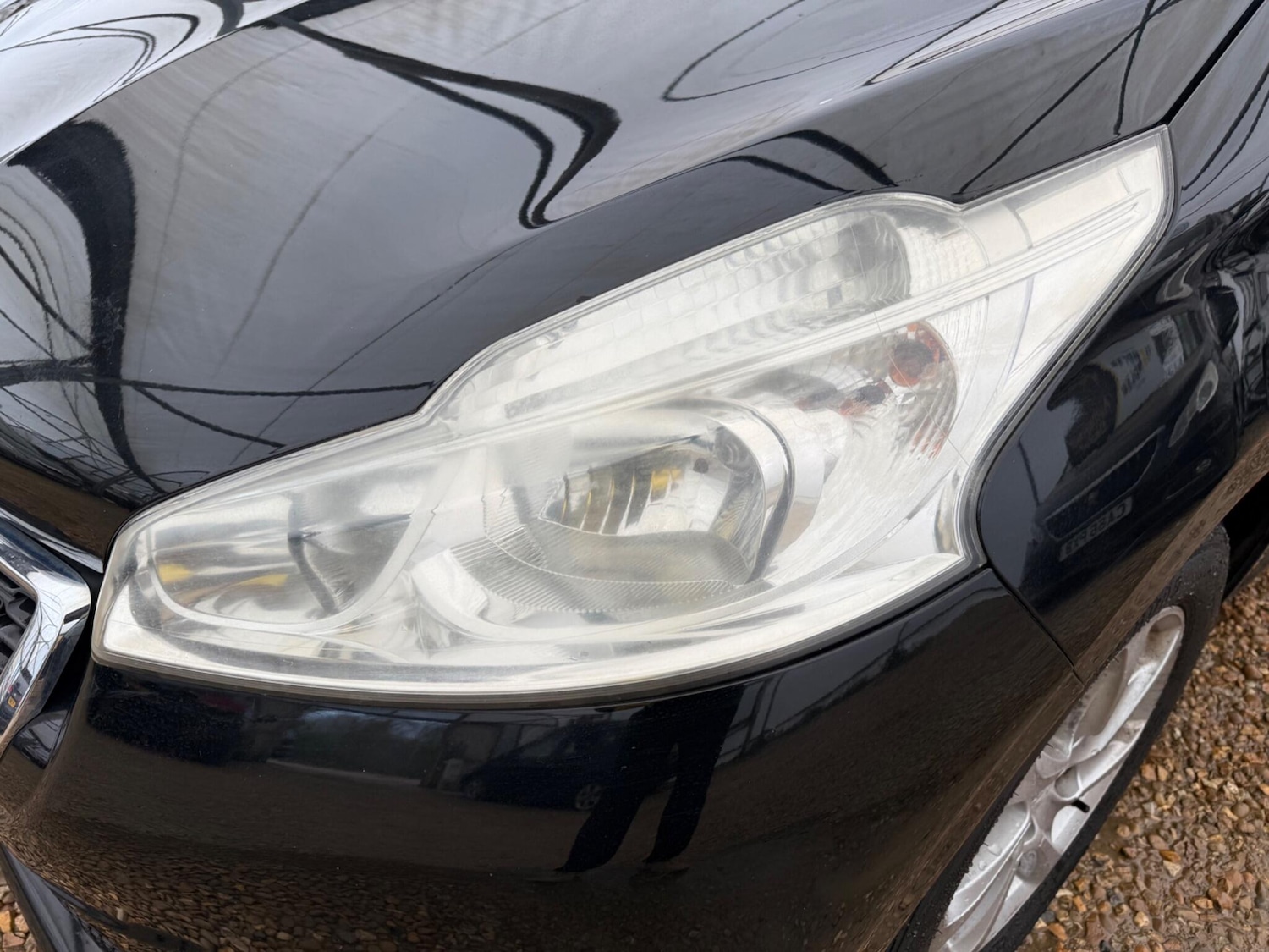 Used Peugeot 208 for sale - 78127399: Photo 67