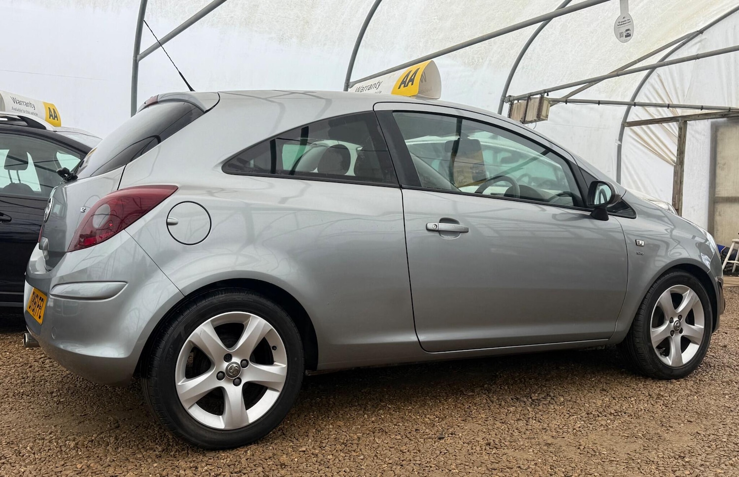 Used Vauxhall Corsa 2011 for sale - 77305440: Photo 34