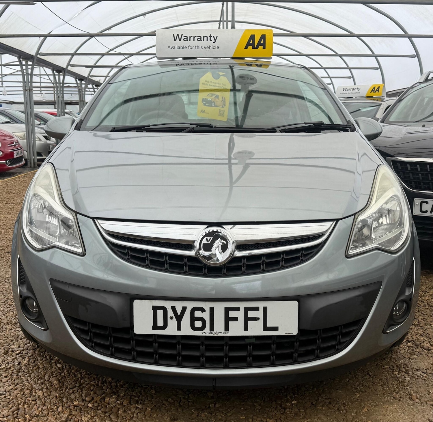 Used Vauxhall Corsa 2011 for sale - 77305440: Photo 4