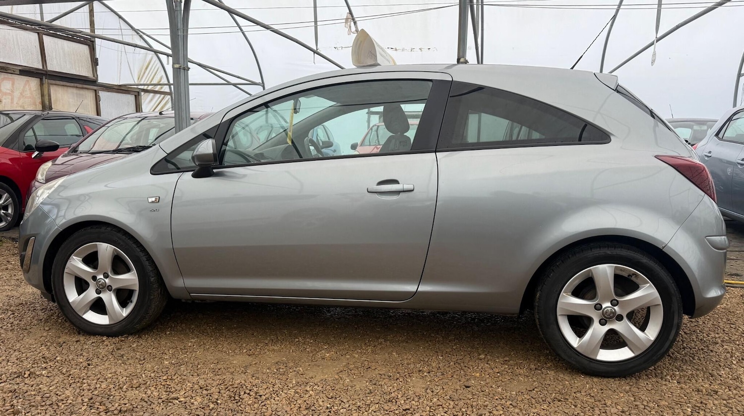 Used Vauxhall Corsa 2011 for sale - 77305440: Photo 41