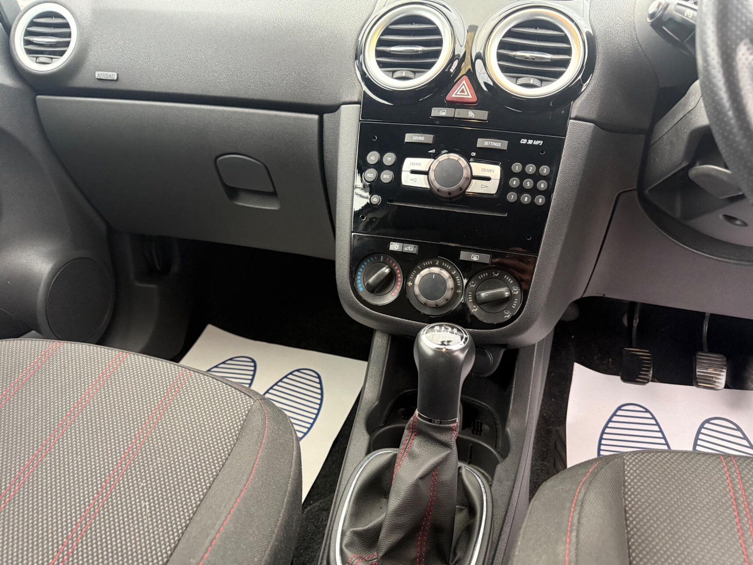 Used Vauxhall Corsa 2011 for sale - 77305440: Photo 47