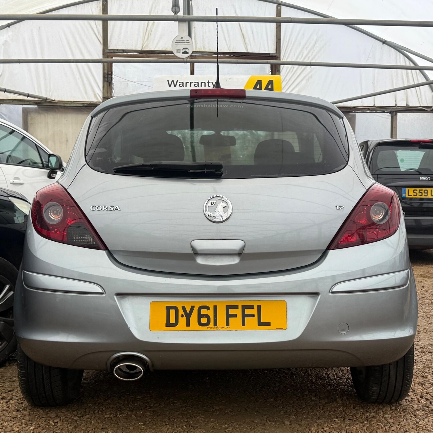 Used Vauxhall Corsa 2011 for sale - 77305440: Photo 6