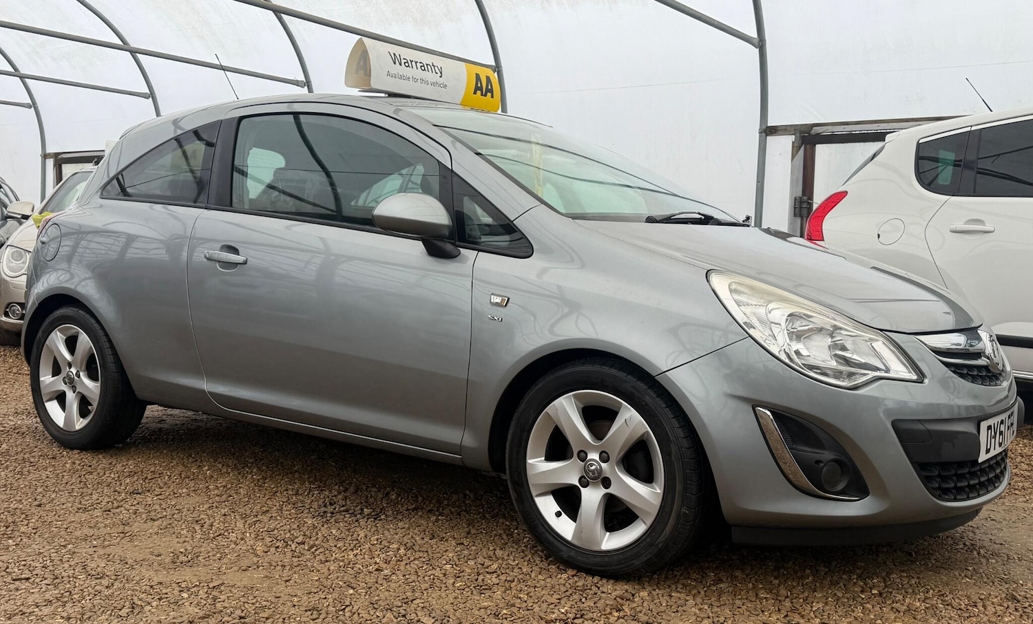 Used Vauxhall Corsa 2011 for sale - 77305440: Photo 8