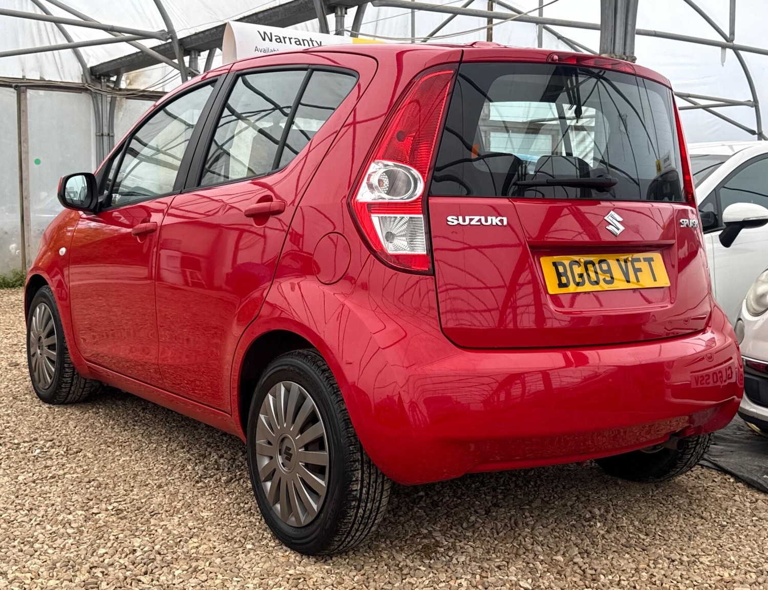 Used Suzuki Splash 2009 for sale - 76296129: Photo 2