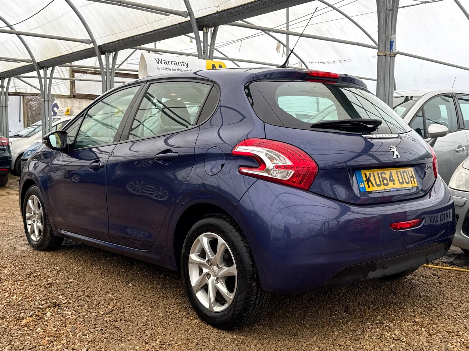 Used Peugeot 208 2014 for sale - 77612639: Photo 11