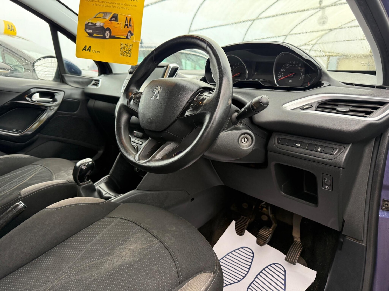 Used Peugeot 208 2014 for sale - 77612639: Photo 13