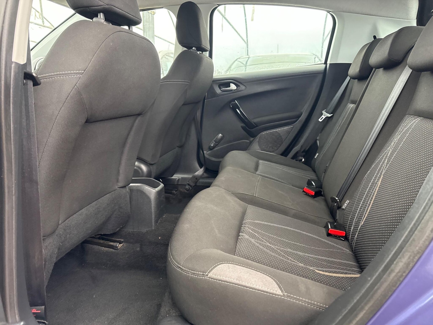 Used Peugeot 208 2014 for sale - 77612639: Photo 25