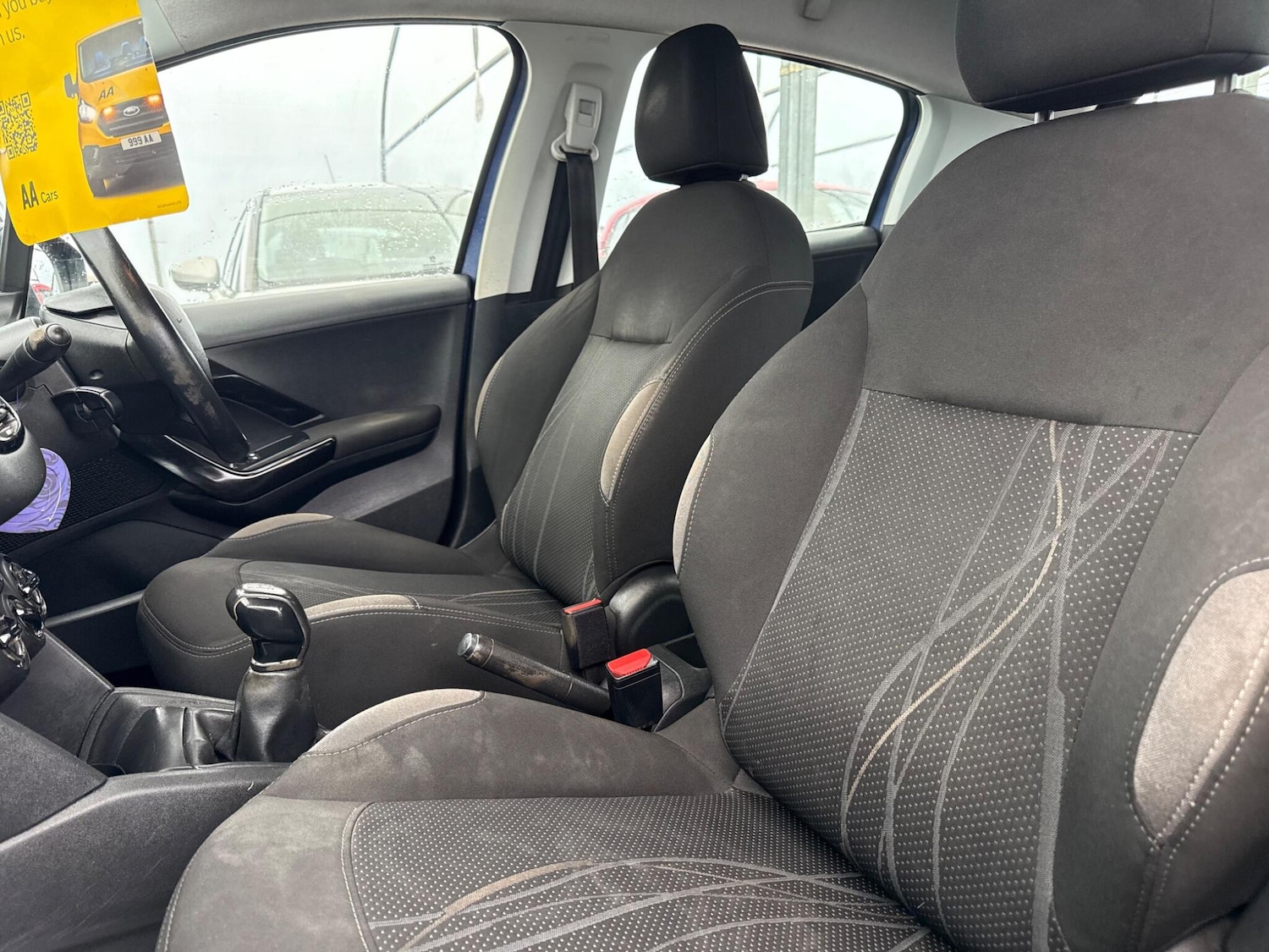 Used Peugeot 208 2014 for sale - 77612639: Photo 29