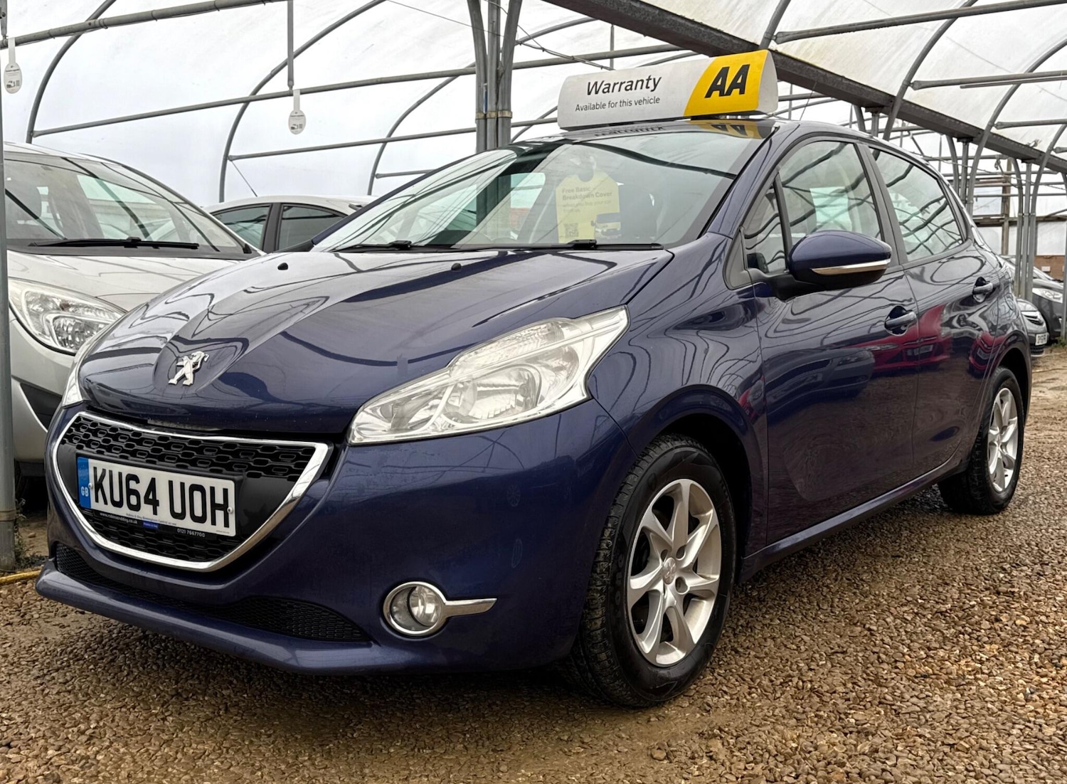 Used Peugeot 208 2014 for sale - 77612639: Photo 42